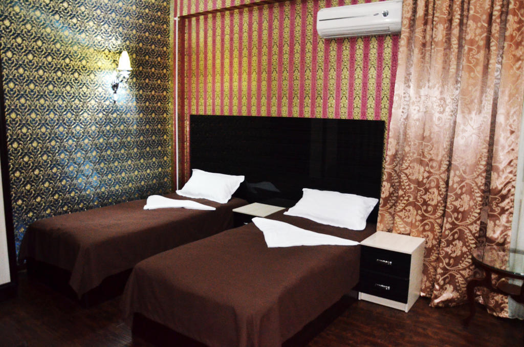 Voyage Hotel Biszkek Pokój zdjęcie