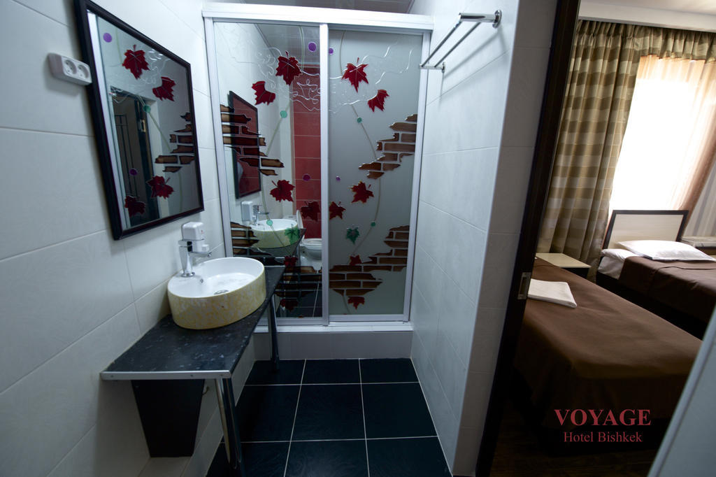 Voyage Hotel Biszkek Pokój zdjęcie