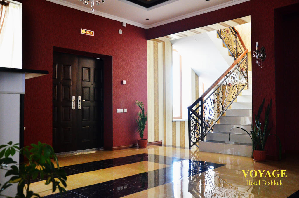 Voyage Hotel Biszkek Zewnętrze zdjęcie